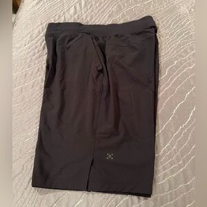 Lululemon T.H.E. Short Linerless, Size M, Black